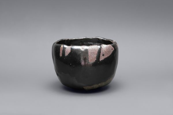 Exhibition of works by Raku Generations