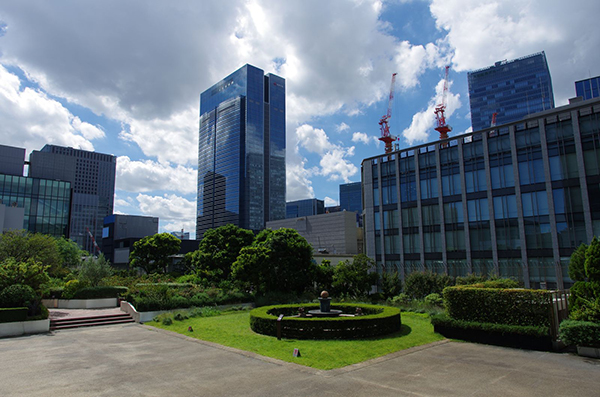 Rooftop garden of Takashimaya main building